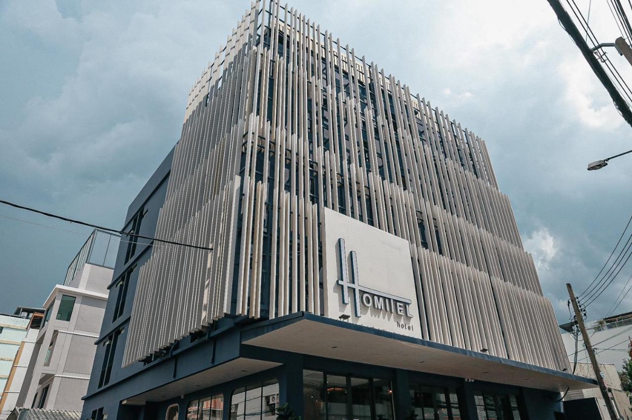Homitel Bangkok Hotel Exterior photo